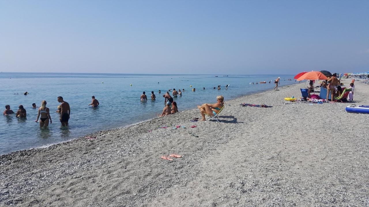 Magna Grecia B&B E Appartamenti Каулония Марина Экстерьер фото