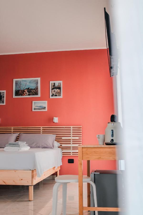 Magna Grecia B&B E Appartamenti Каулония Марина Экстерьер фото